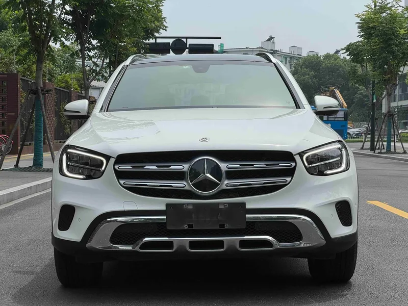 Mercedes-Benz GLC 2021 GLC 260 L 4MATIC Dinámico exterior foto 2