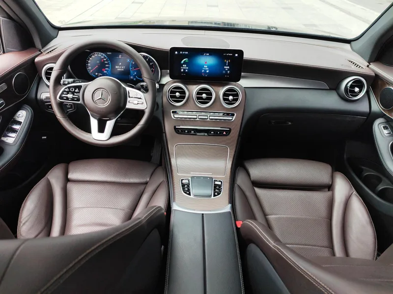 Mercedes-Benz GLC 2020 Mise à jour GLC 260 L 4MATIC Type de luxe extérieur photo 8