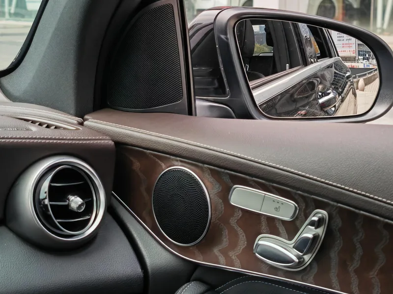 Mercedes-Benz GLC 2020 Mise à jour GLC 260 L 4MATIC Type de luxe intérieur photo 17