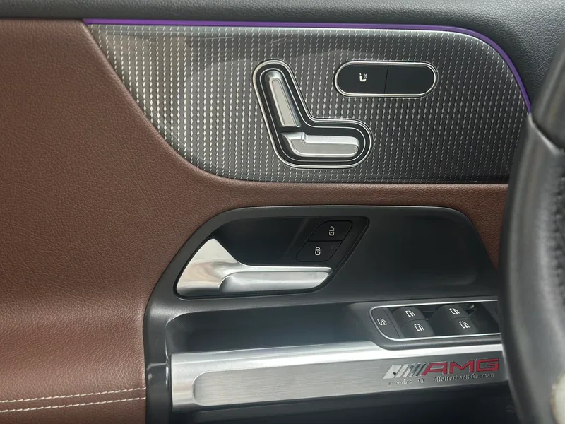 Mercedes-Benz GLB 2021 GLB 200 Модный тип интерьер фото 13