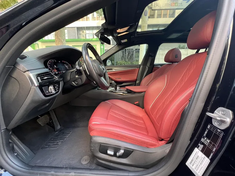 BMW 5 Series 2022 Restyling 530Li Leading Type M Sports suit exterior photo 7