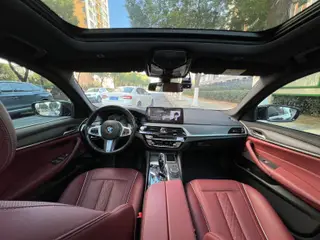 BMW 5 Series 2022 Restyling 530Li Leading Type M Sports suit interior photo 16