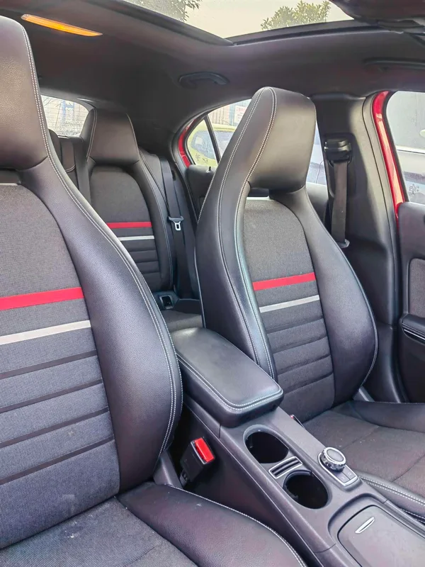 Mercedes-Benz A-Class 2013 A 180 Style tendance intérieur photo 9