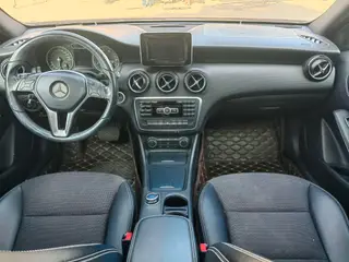 Mercedes-Benz A-Class 2013 A 180 Style tendance intérieur photo 11