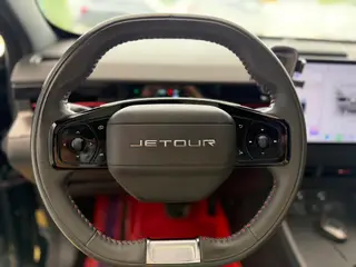 Jetour Dasheng 2023 1.5T DCT Estrellas PRO interior foto 11