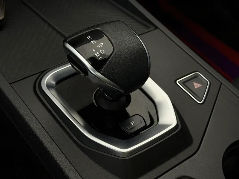 Jetour Dasheng 2023 1.5T DCT Estrellas PRO interior foto 14