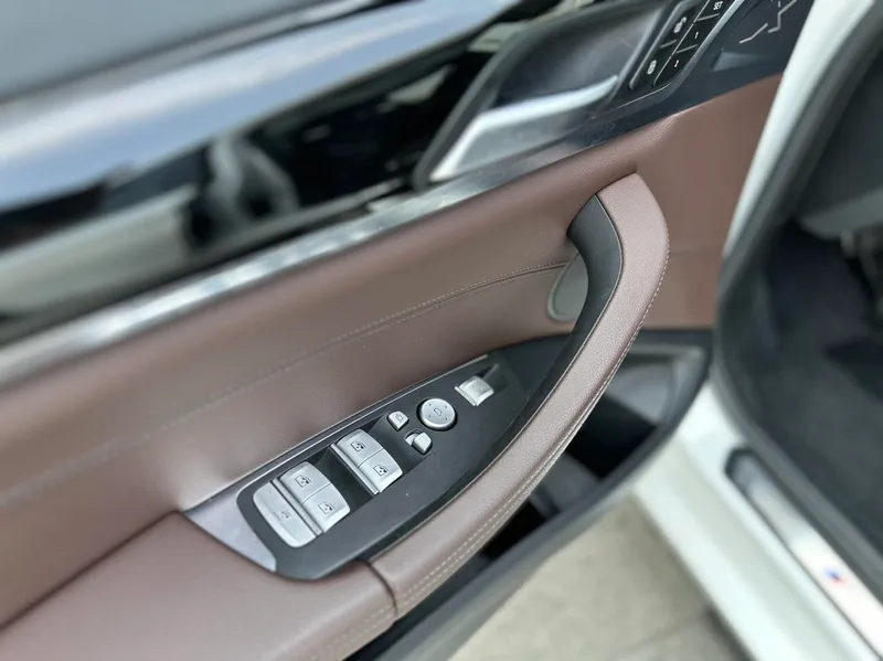BMW X3 2018 xDrive28i M Conjunto deportivo País V interior foto 11