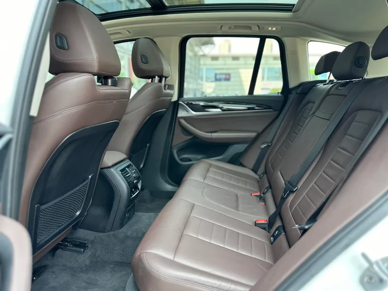 BMW X3 2018 xDrive28i M Conjunto deportivo País V interior foto 16