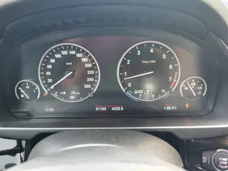 BMW X5 2017 xDrive35i Leading Type interior photo 12