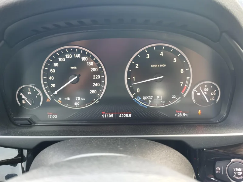 BMW X5 2017 xDrive35i Leading Type interior photo 12