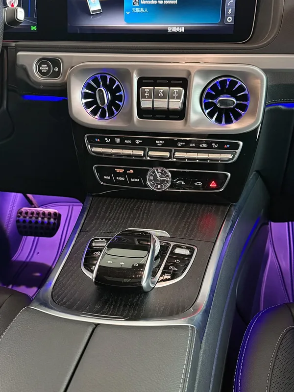 Mercedes-Benz G-Class 2020 G 350 interior photo 15