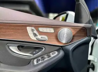 Mercedes-Benz GLC 2020 GLC 300 L 4MATIC Dynamic interior photo 11