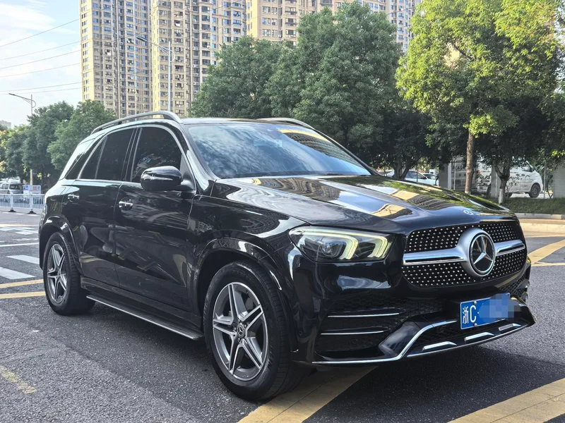 Mercedes-Benz GLE (Imported) 2020 GLE 350 4MATIC De lujo exterior foto 3