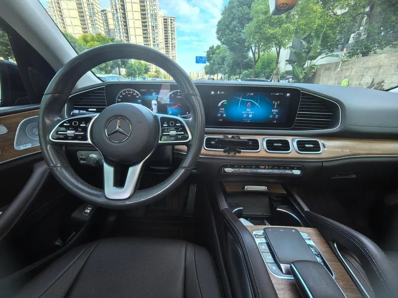 Mercedes-Benz GLE (Imported) 2020 GLE 350 4MATIC De lujo interior foto 11