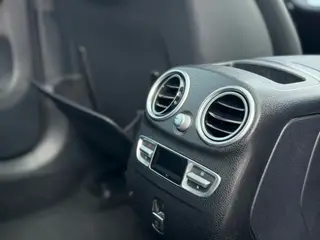 Mercedes-Benz GLC 2021 GLC 260 L 4MATIC De lujo interior foto 15