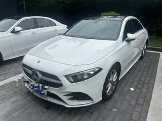 Mercedes-Benz A-Class 2020 Restyling A 200 L Sports car dynamic type exterior photo 1
