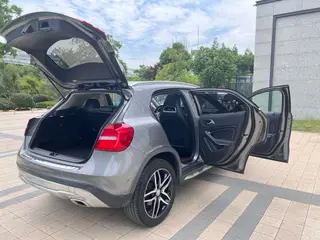 Mercedes-Benz GLA 2015 GLA 200 Style tendance intérieur photo 14