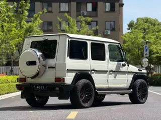 Mercedes-Benz G-Class 2010 G 500 interior photo 7