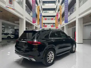 Mercedes-Benz GLE (Imported) 2020 Mise à jour GLE 350 4MATIC Style tendance extérieur photo 4
