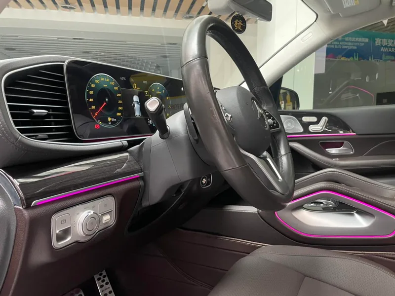 Mercedes-Benz GLE (Imported) 2020 Mise à jour GLE 350 4MATIC Style tendance intérieur photo 16