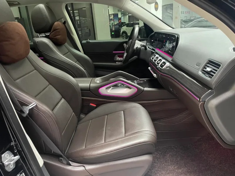 Mercedes-Benz GLE (Imported) 2020 Mise à jour GLE 350 4MATIC Style tendance intérieur photo 18