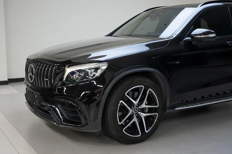 Mercedes-Benz GLC AMG 2018 AMG GLC 63 4MATIC interior foto 14