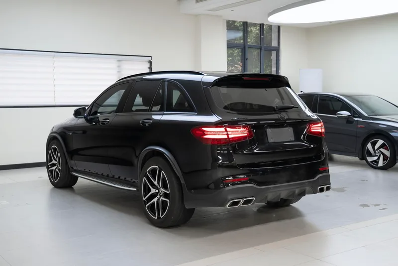 Mercedes-Benz GLC AMG 2018 AMG GLC 63 4MATIC interior foto 16