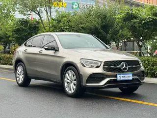 Mercedes-Benz GLC Coupe 2020 GLC 260 4MATIC Coupé SUV extérieur photo 6