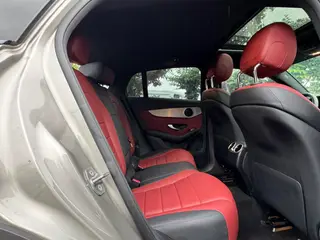 Mercedes-Benz GLC Coupe 2020 GLC 260 4MATIC Coupé SUV intérieur photo 15