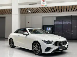 Mercedes-Benz E-Class (Imported) 2023 E 260 Convertible Coupe exterior photo 4