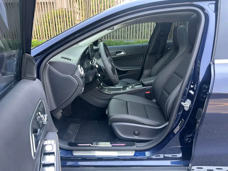 Mercedes-Benz GLA 2016 GLA 200 Type dynamique extérieur photo 10