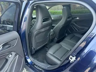 Mercedes-Benz GLA 2016 GLA 200 Type dynamique intérieur photo 13