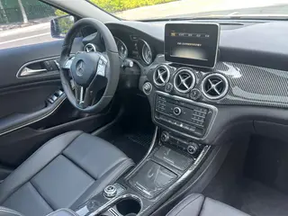 Mercedes-Benz GLA 2016 GLA 200 Type dynamique intérieur photo 19