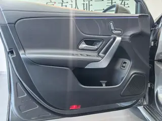 Mercedes-Benz A-Class 2021 A 200 L Edición de moda de coche deportivo exterior foto 7