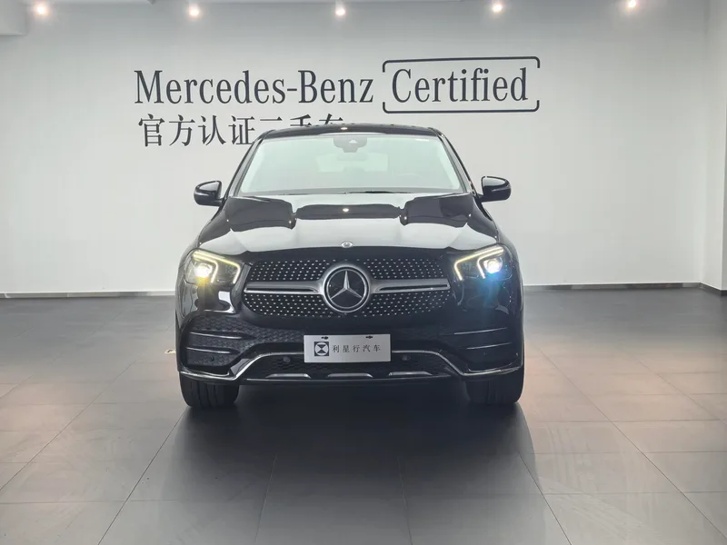 Mercedes-Benz GLE Coupe 2022 GLE 350 4MATIC coupe SUV Fashionable exterior photo 3