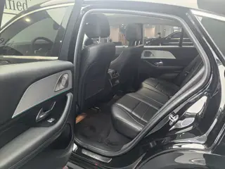 Mercedes-Benz GLE Coupe 2022 GLE 350 4MATIC coupe SUV Fashionable exterior photo 4
