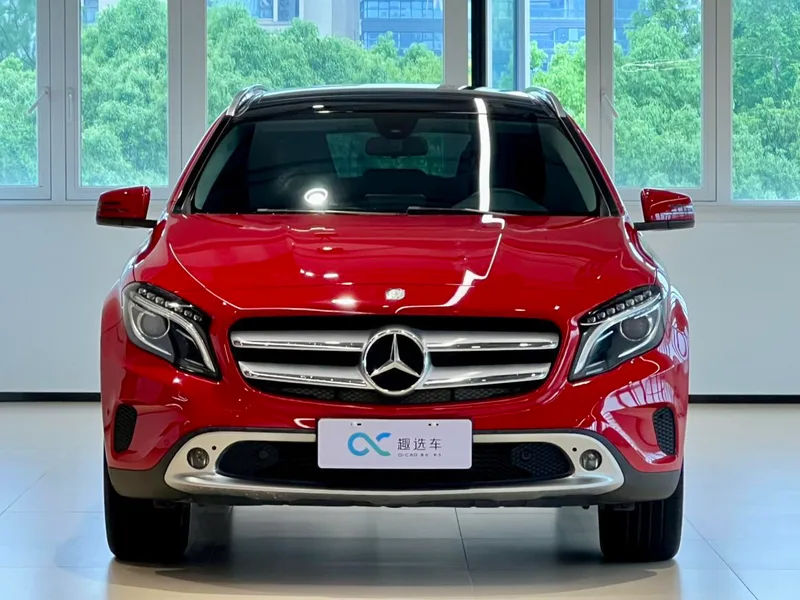 Mercedes-Benz GLA 2016 GLA 200 Fashionable exterior photo 2