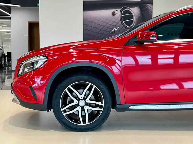 Mercedes-Benz GLA 2016 GLA 200 Fashionable exterior photo 4