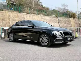Mercedes-Benz E-Class 2020 Reforma E 300 L Estilo de moda exterior foto 3
