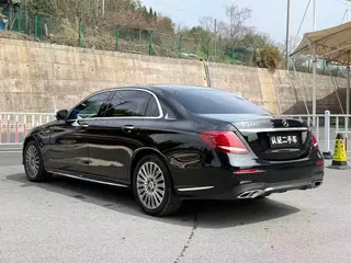 Mercedes-Benz E-Class 2020 Reforma E 300 L Estilo de moda exterior foto 6