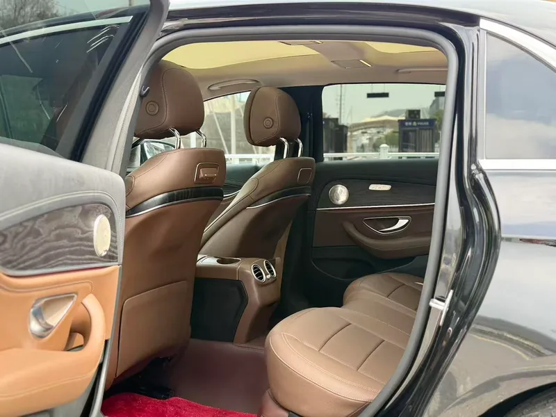 Mercedes-Benz E-Class 2020 Reforma E 300 L Estilo de moda exterior foto 9