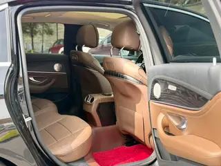 Mercedes-Benz E-Class 2020 Reforma E 300 L Estilo de moda interior foto 11