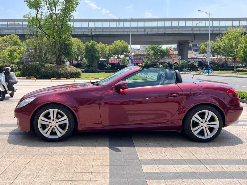 Mercedes-Benz SLK-Class 2011 SLK 200 Estilo de moda exterior foto 4