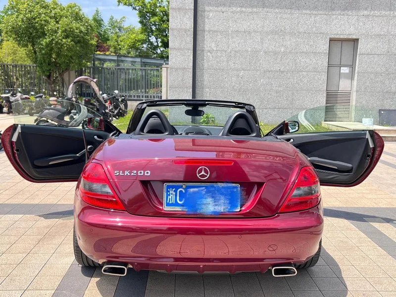 Mercedes-Benz SLK-Class 2011 SLK 200 Estilo de moda interior foto 14