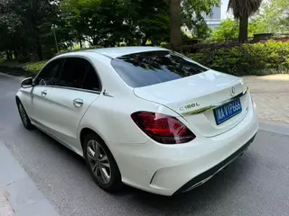 Mercedes-Benz C-Class 2019 C 180 L Mode version sport extérieur photo 4