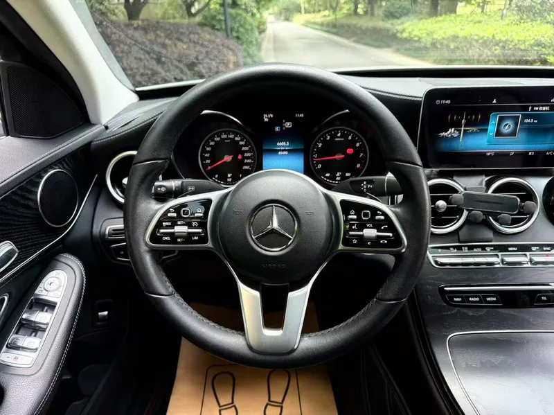 Mercedes-Benz C-Class 2019 C 180 L Mode version sport extérieur photo 7