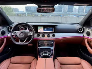 Mercedes-Benz E-Class 2017 E 200 Deporte 4MATIC interior foto 6