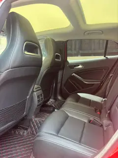 Mercedes-Benz GLA 2018 GLA 200 Type dynamique intérieur photo 9