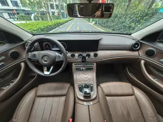 Mercedes-Benz E-Class 2018 Restyling E 200 L exterior photo 5
