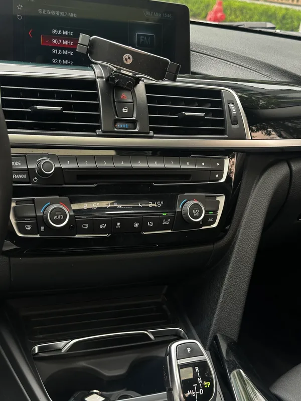 BMW 3 Series 2019 320Li M Luxury Set interior photo 13